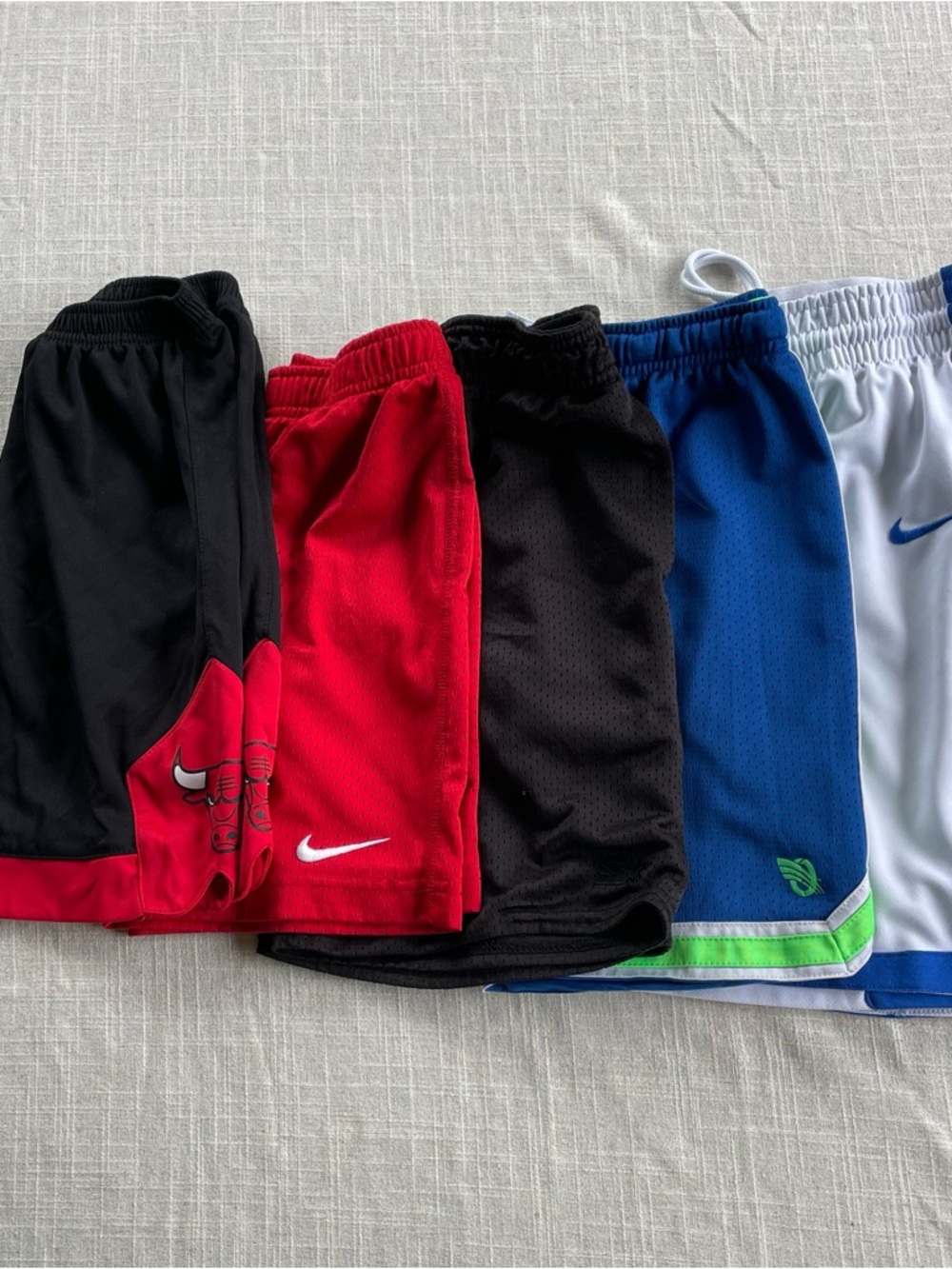 Lot Of 5 Youth Boys Small Basketball Shorts Nike Starter Osh Kosh Chicago Bulls